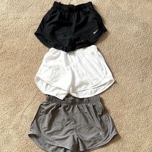 Lot of 3 Nike shorts woman’s size small